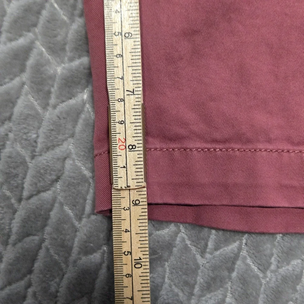 UNTUCKit St. Vincent Chino Shorts Mens 36 Pink Red Stretch 40500 Preppy